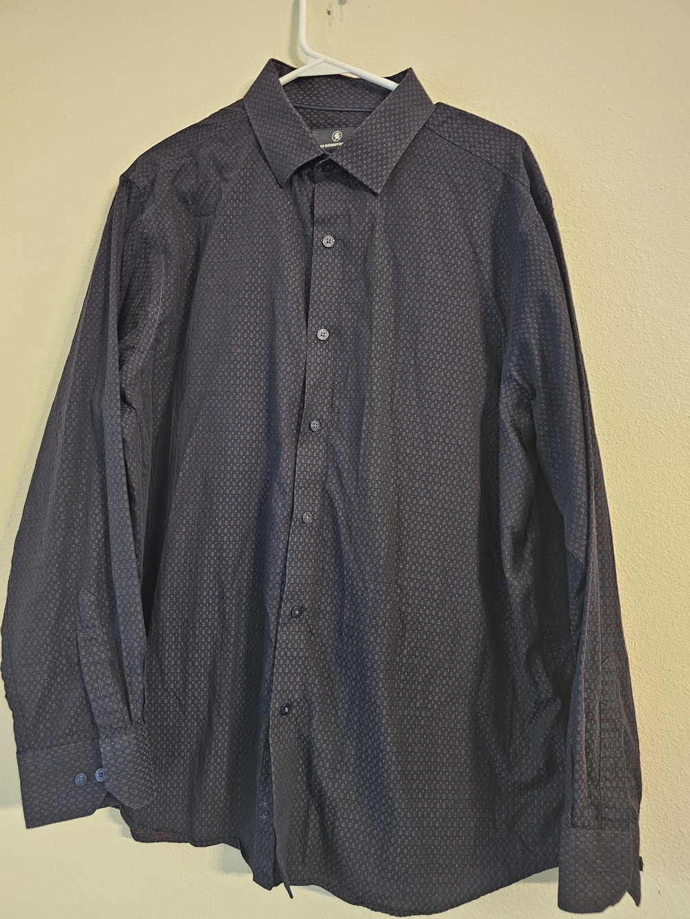 Hart Schaffner Marx Men's Dark Navy Micro-Pattern Dress Shirt